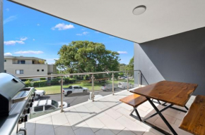 Oasis Unit 3 5 Laman Street